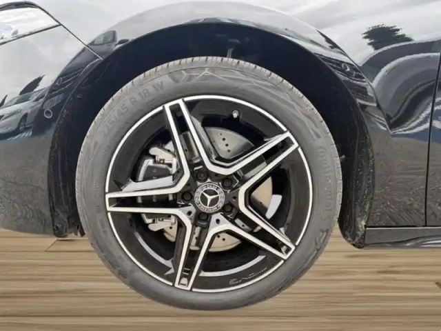 Mercedes Classe A 250 e hybrid eq amg line — photo 29