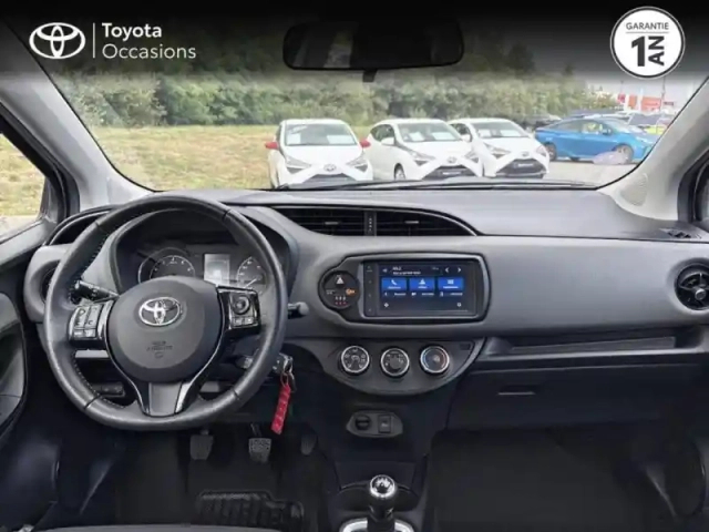 Toyota Yaris 70 vvt-i france connect 5p rc19 — photo 15