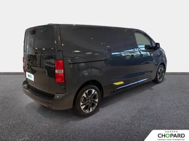 Opel Vivaro fgn sportive diesel 180 ch m automatique — photo 3