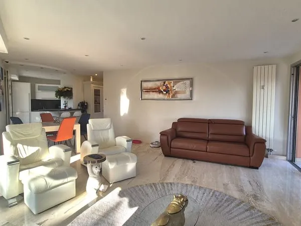 Spacieux 3 pièces avec terrasse