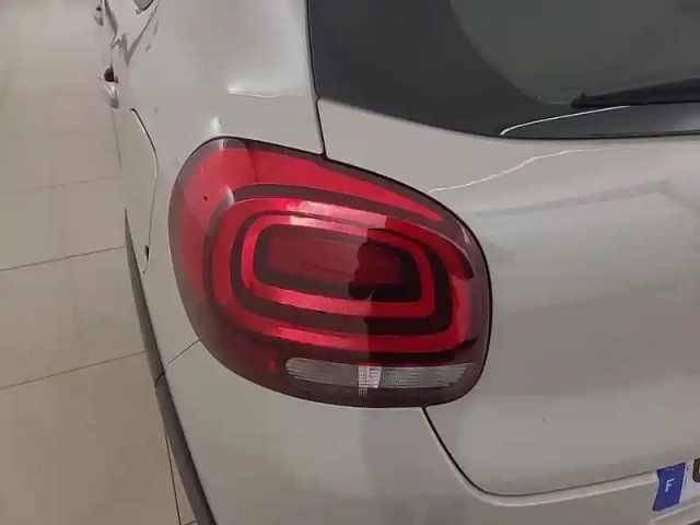 Citroën C3 puretech 83 s&amp;s bvm5 — photo 77