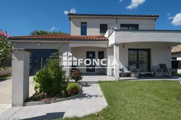 Maison 5 pièces 142 m²