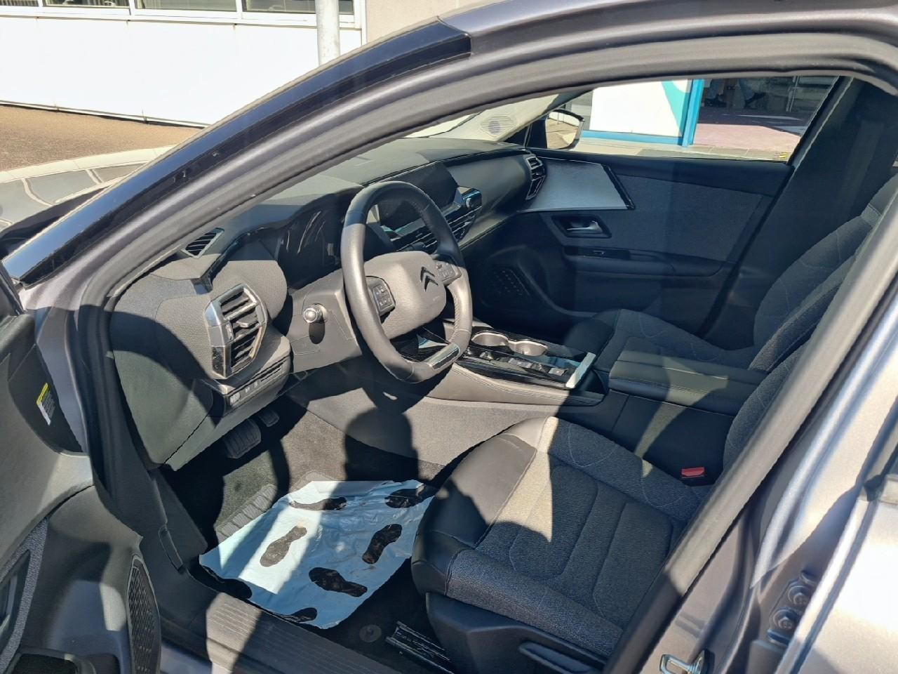 Citroën C5 X hybride rechargeable 225 s&s e-eat8 feel pack — photo 9