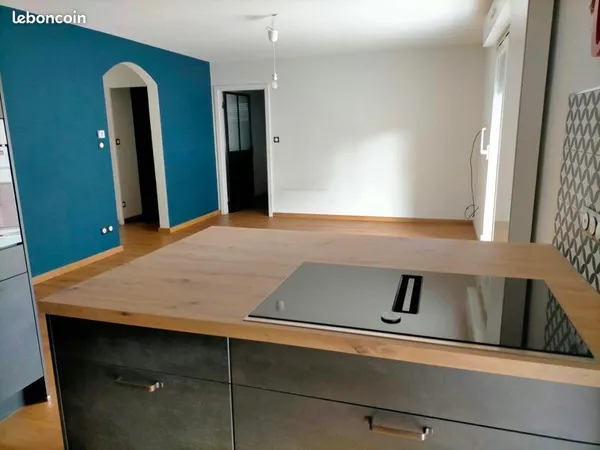 Appartement 4 pièces de 76 m² avec terrasse et garage double - Strasbourg Stockfeld