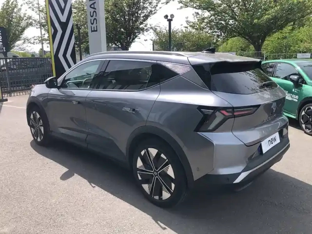 Renault Scenic e-tech electrique 220 ch grande autonomie — photo 7