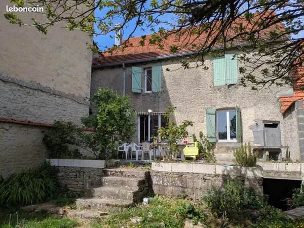 Maison de village 5 pièces 156 m²