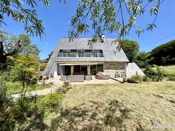 Maison 7 pièces 146 m²