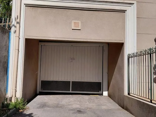 Parking à vendre