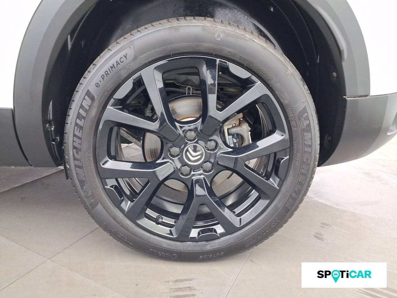 Citroën C5 Aircross hybrid rechargeable 225ch shine pack e-eat8 — photo 11