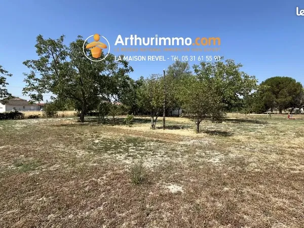 Terrain 1874 m² Revel