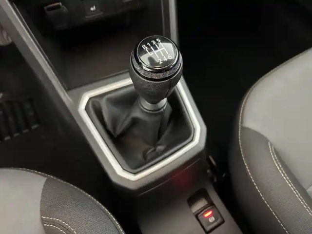 Dacia Sandero tce 110 — photo 22