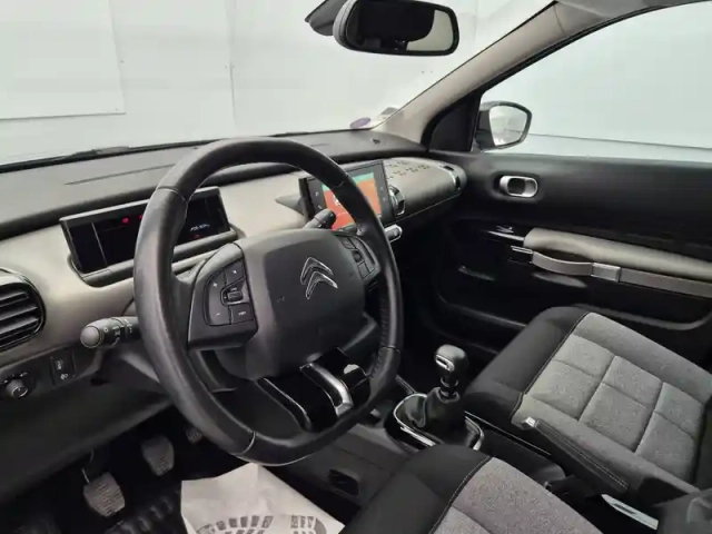 Citroën C4 cactus puretech 110 s&amp;s bvm6 — photo 12