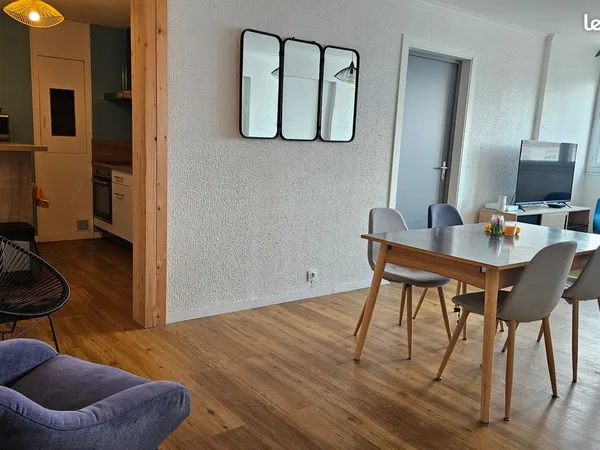Chambre avec balcon proche ESA & UCO