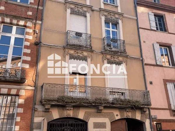 Local professionnel 70 m²