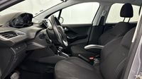 Peugeot 208 1.2 PureTech 110ch E6.c Allure Business S&S EAT6 5p — photo 12