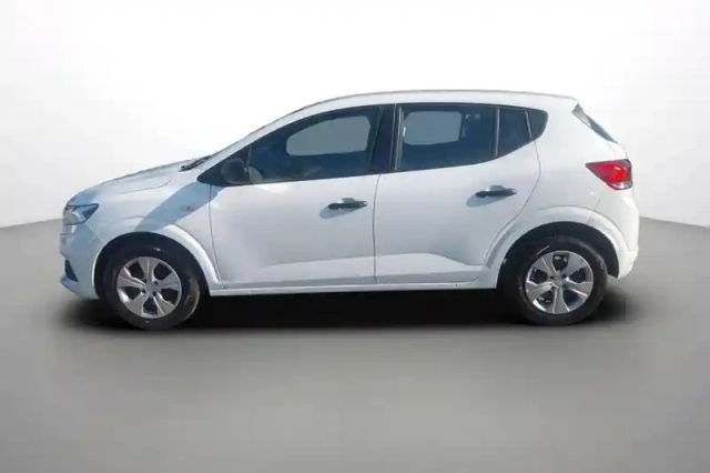 Dacia Sandero sce 65 gsr2 — photo 3