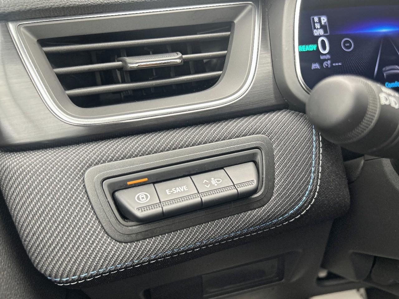 Renault Captur e-tech full hybrid 145 ch esprit alpine — photo 21