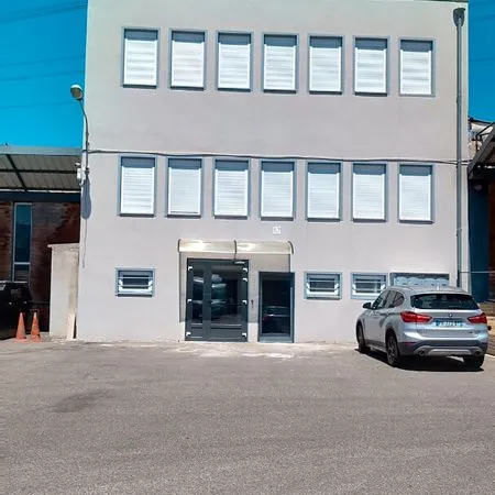 Local commercial 538 m² Saint priest