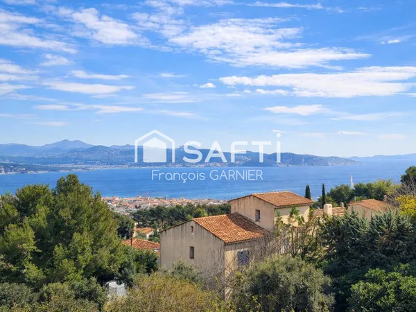 Appartement T4 de 91 m2 - Vue mer à La Ciotat