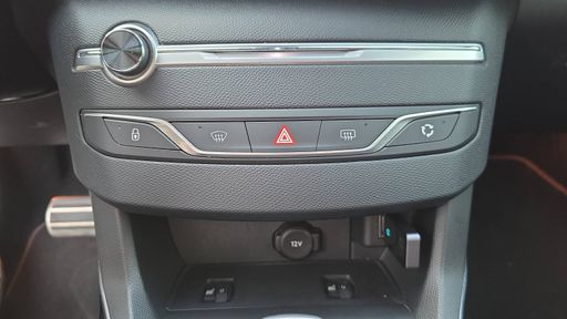 Peugeot 308 SW 1.6 Puretech 225 EAT8 - GT – 2018 – 120980 km – Essence – Boîte Automatique — photo 2