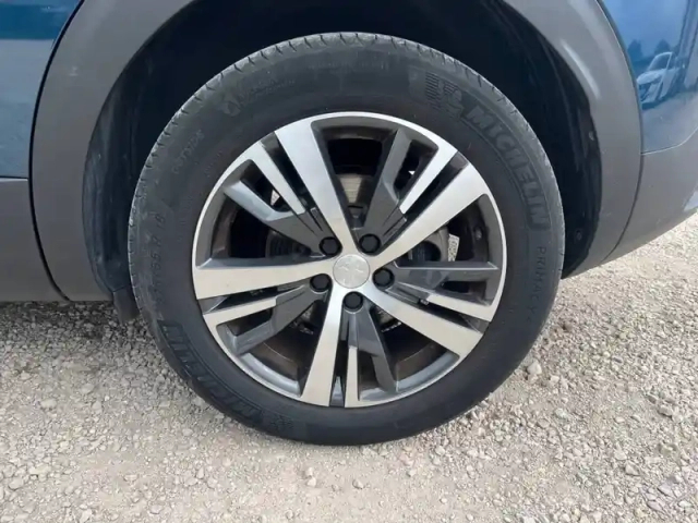Peugeot 3008 puretech 130ch s&amp;s eat8 — photo 14