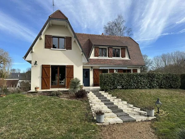 Maison 7 pièces 174 m²