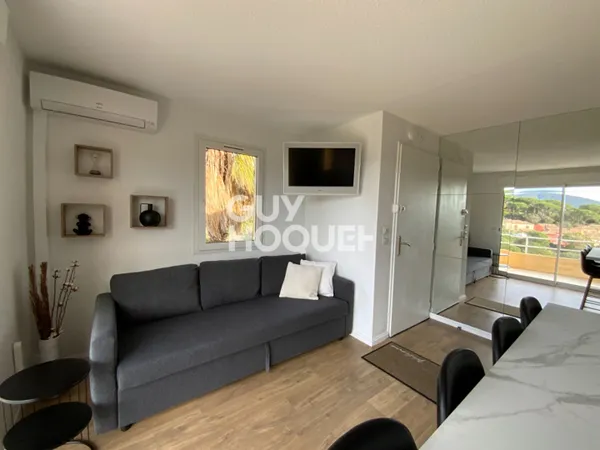 SAINTE MAXIME : appartement T2 meublé (33 m²) à louer