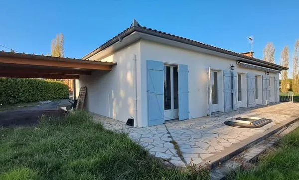 VILLA T5 AVEC JARDIN de 760 M2