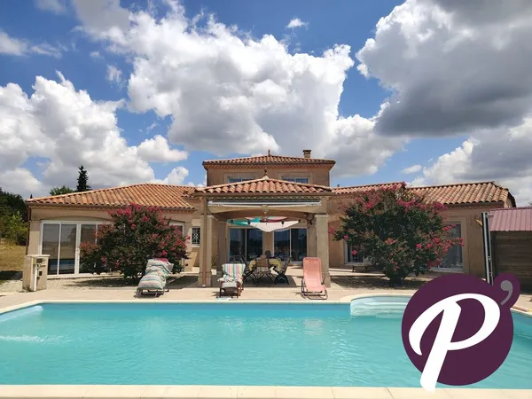 Maison de luxe 8 pièces 220 m²