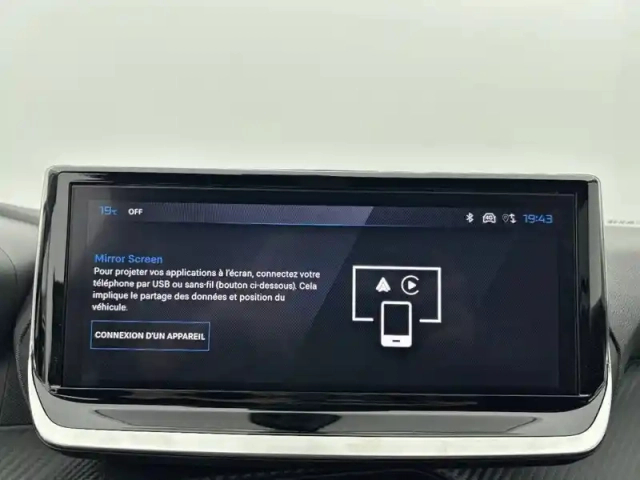 Peugeot 208 hybrid 110 ch e-dcs6 — photo 21