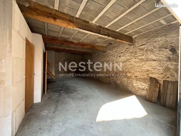 Parking/box 3 pièces 41 m²