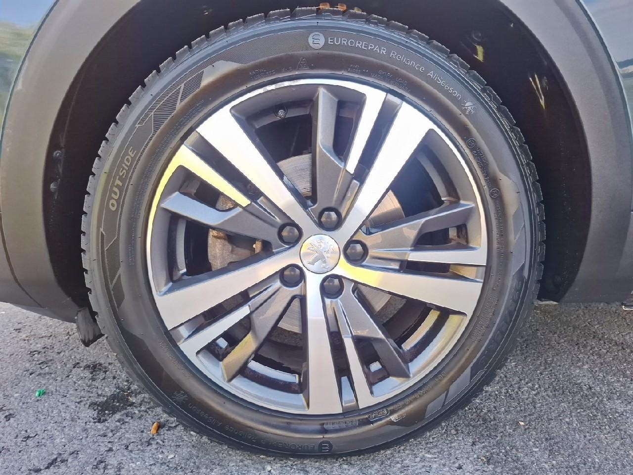 Peugeot 5008 1.5 bluehdi 130ch s&s allure eat8 — photo 11