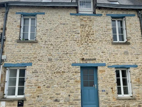 Maison T4 centre bourg a 20 min de BAIN