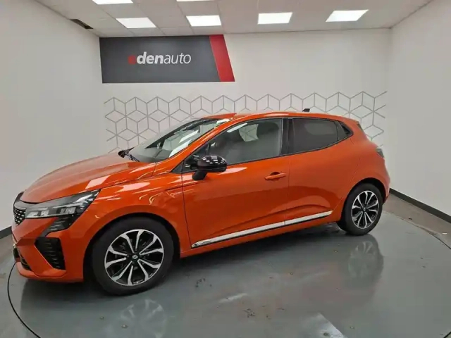 Renault Clio tce 90 ch gsr2 — photo 9