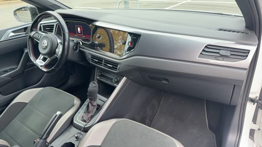 Volkswagen Polo GTI 2.0 TSI 200 DSG6 - N/A – 2019 – 130781 km – Essence – Boîte Automatique — photo 32