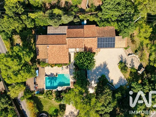 Maison 5 pièces 165 m²