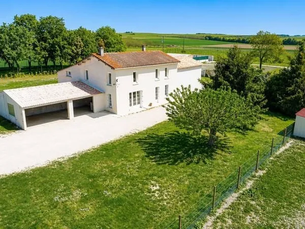 Maison 6 pièces 165 m²