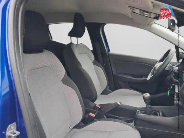Renault Clio 1.5 blue dci 100ch evolution - 24 — photo 5