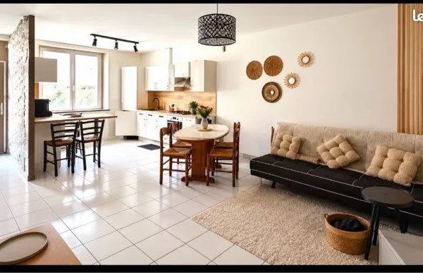 Maison meublée 93 m² - 2 chambres - Proche commerces - Mézin