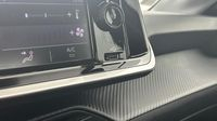 Peugeot 208 1.2 PureTech 75ch S&S Like 2022 — photo 16
