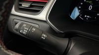 Renault Captur 1.3 TCe mild hybrid 140ch RS Line — photo 23