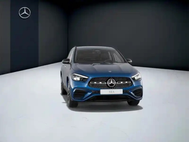 Mercedes Gla 200 d amg line — photo 10