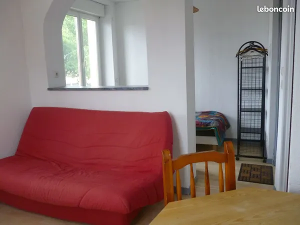 Tarbes, studio meublé, 26 m2, 400cc, 2 à 3 couchages