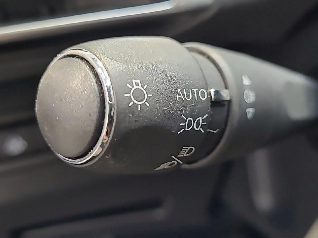 Peugeot 3008 bluehdi 130ch s&s eat8 allure pack — photo 28