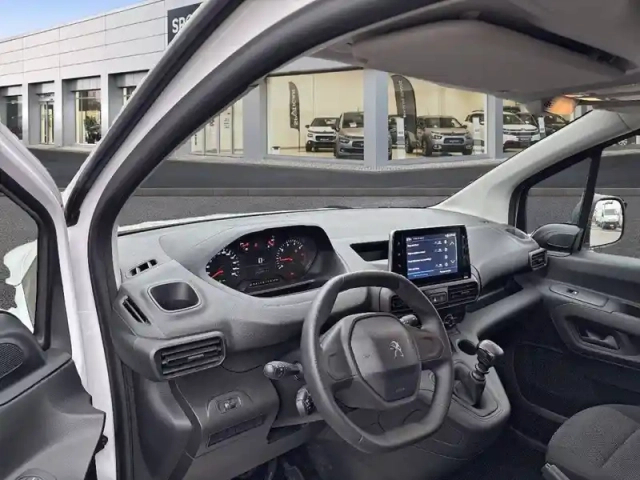 Peugeot Partner fourgon standard 650 kg bluehdi 100 s&amp;s bvm6 — photo 18