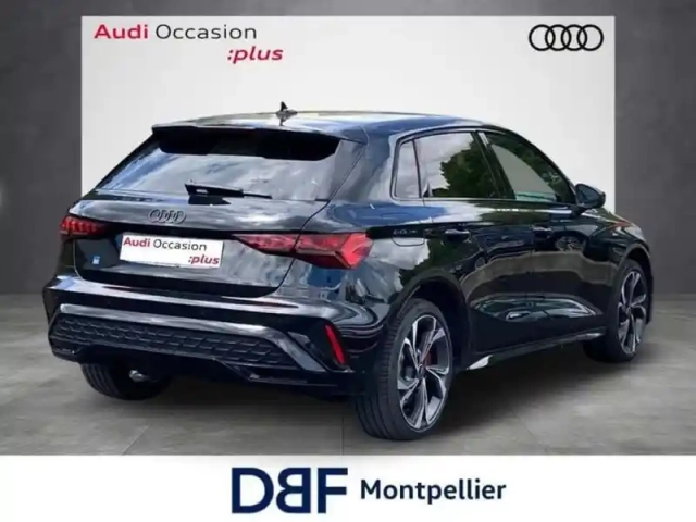 Audi A3 tfsi e hybride rechargeable 272 s tronic 6 s line — photo 15