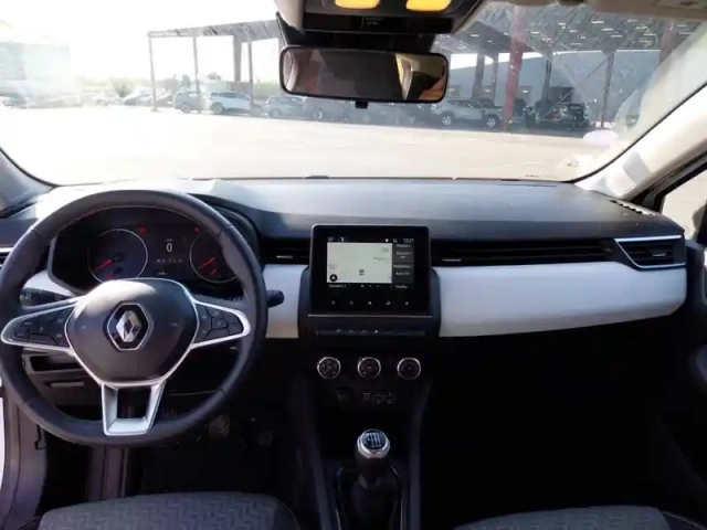 Renault Clio tce 100 gpl — photo 10