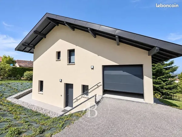 Maison 5 pièces 117 m²