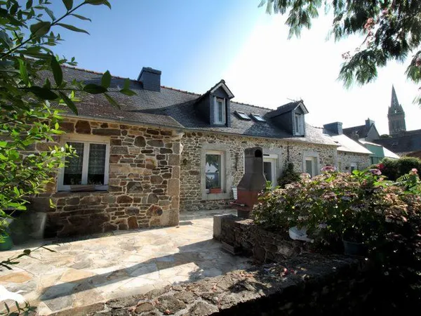 Maison en pierre de 5 pièces principales