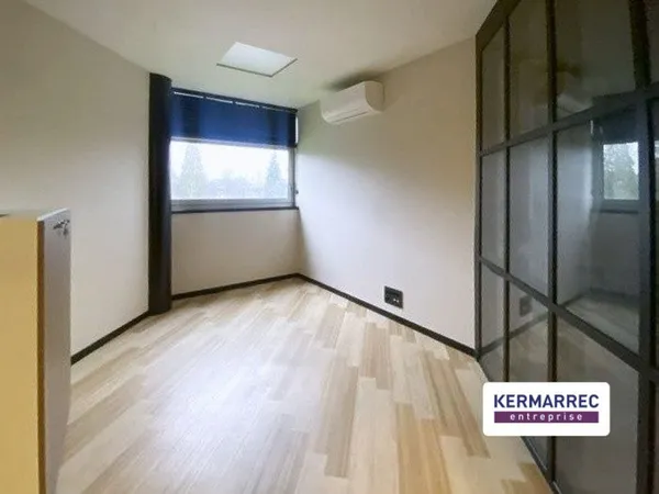 Bureaux 188 m²